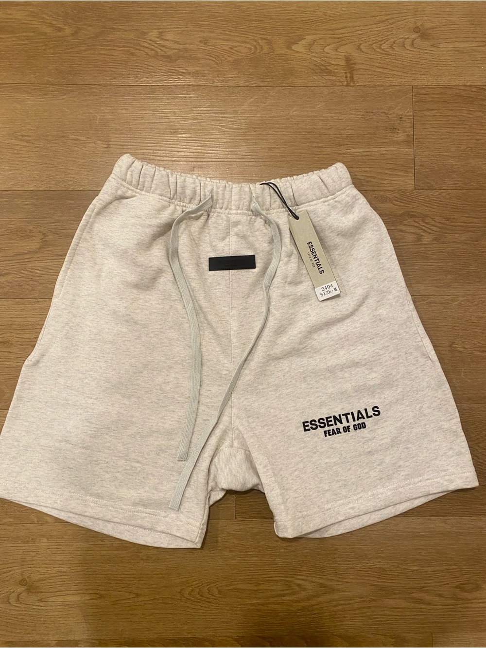 Brand New Essentials fear of god Shorts Size : M